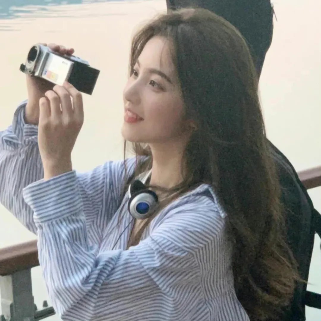 一日闪婚，叶太太躺赢全世界